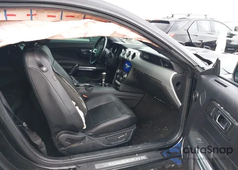 2016 Ford Mustang Gt Premium z USA, uszkodzony, nr VIN 1FA6P8CF1G5272774